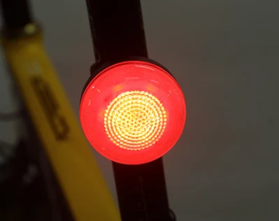 Fcar LED Feux arrière de vélo rechargeables Phare de vélo